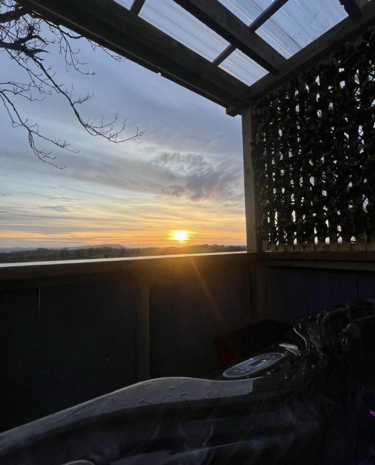 Coolaness Glamping * Irvinestown